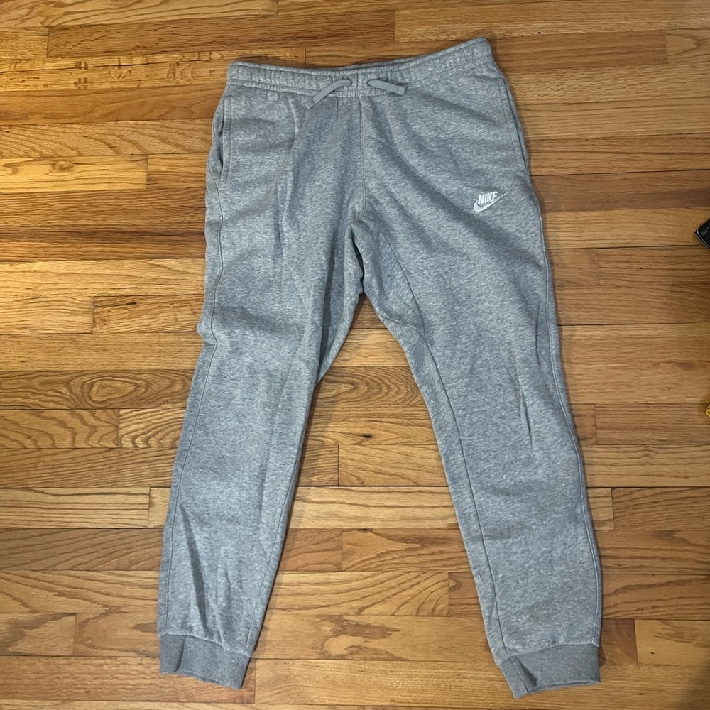 Nike Heather Gray Joggers